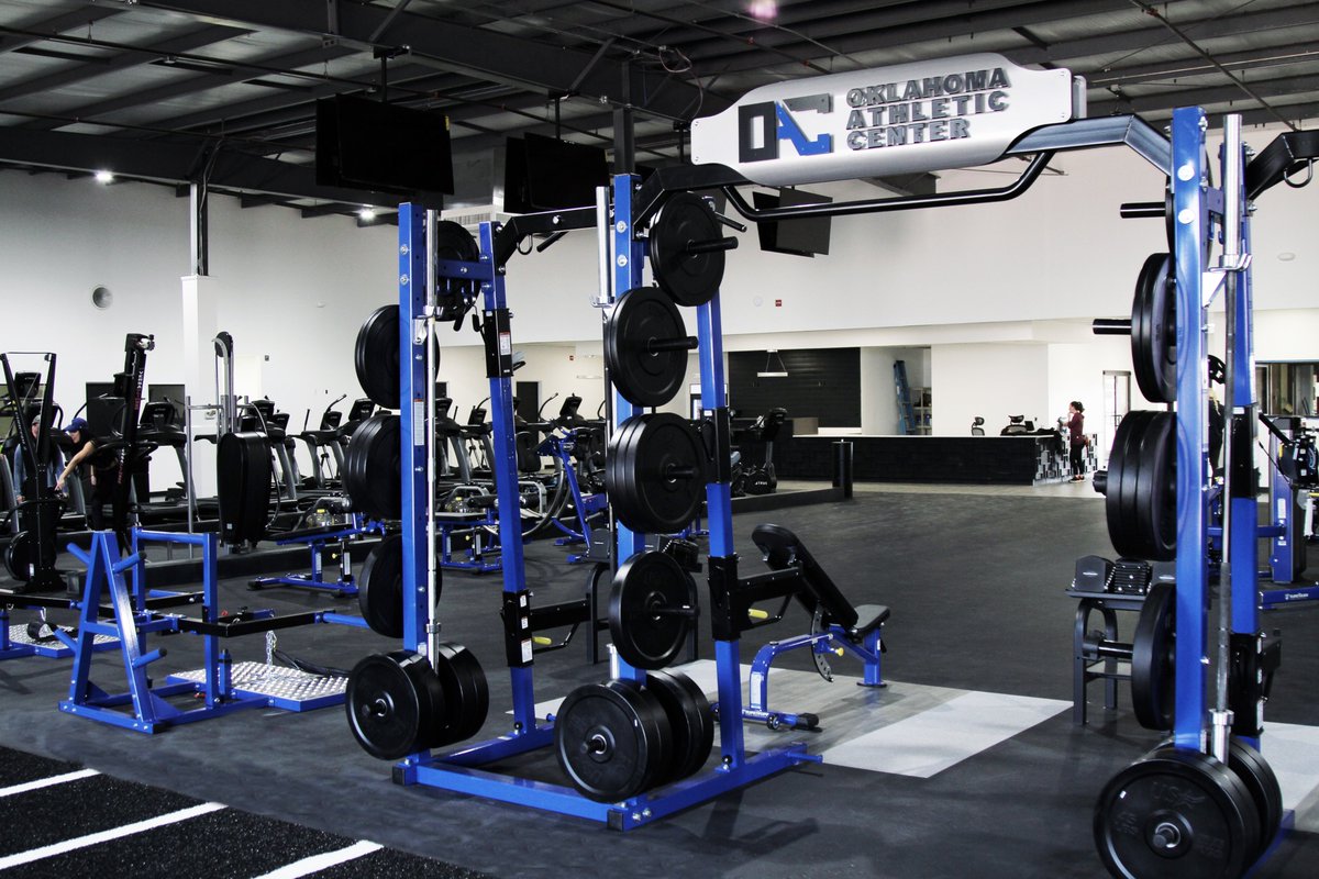 TuffstuffIntl's tweet image. Thank you Oklahoma Athletic Center (OAC) Fitness &amp;amp; Performance for choosing TuffStuff! We love the bright Royal Blue colors and 3D Laser Cut logos you chose to match OAC’s branding.  #TuffStuff #Fitness #OklahomaCity #OAC #TuffStuffNation #Gym