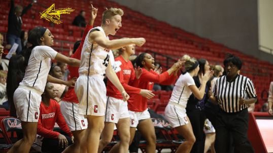 When the President of your University is just as hype as you are!!! #calwho #calu #letsgoooooooo
🏀🏀🏀🏀😎😎😎😎