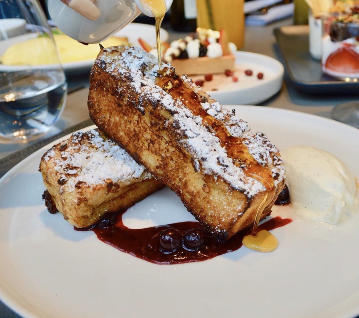 Sooo this French Toast - on our new BRUNCH menu - is pretty insane ✨ blueberries, almonds, whipped crème fraîche, maple syrup ✨

Join us Friday 12-3, Saturday &amp; Sunday 11-3 #MakeAResy