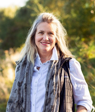 ShakerVillageNH's tweet photo. We have some exciting new to share! 

Leslie Nolan of Fairfield, CT, has been named Executive Director of CSV, effective February 3, 2020. 

Visit our website to read our full press release and please help us welcome Leslie to Canterbury! #nhshakers
https://t.co/CQw0nitHum https://t.co/qC3gkBCuRO