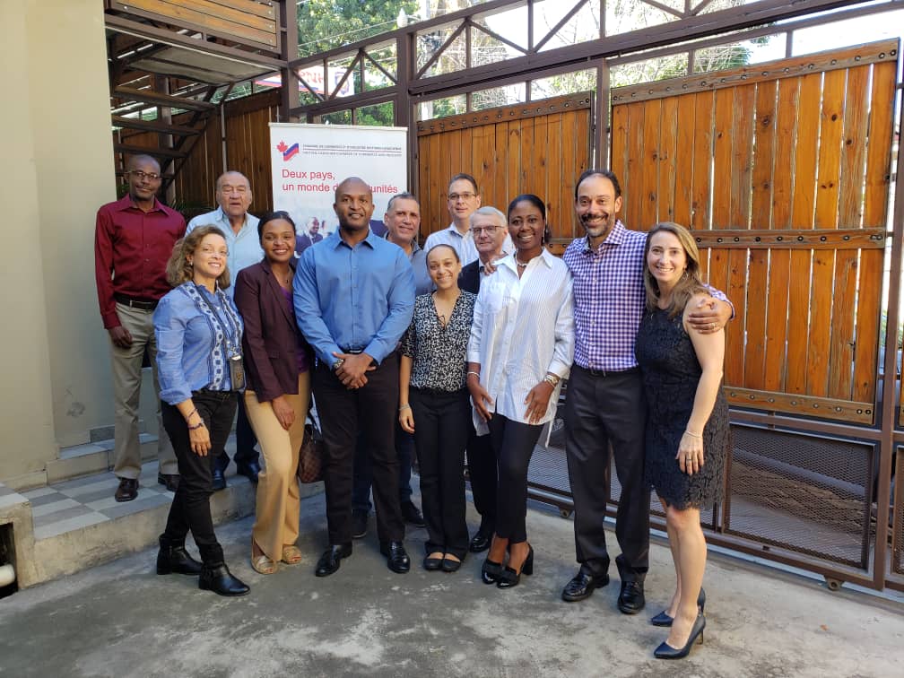 CCIHC1's tweet photo. Le Conseil d'Administration de la #ccihc vous renouvelle ses voeux pour la nouvelle année.
N'hésitez pas à nous contacter ou passer nous voir au: 38, Rue Metellus, Pétion-Ville.
#ccihc #conseildadministration2020 #auservicedenosmembres https://t.co/12g2HSelju