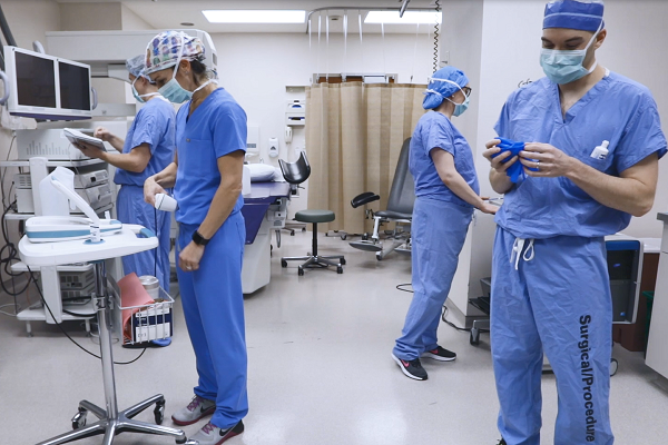 MayoUrology's tweet photo. Diverting the end of a long day with some fun! @MayoUrology’s #GitUpChallenge @MayoClinic @UroSoMe @candacegranberg @mjziegelmann @Helo_MD @potretzke @blancobrown https://t.co/MEELpNjifX https://t.co/E0XOxzwgOa