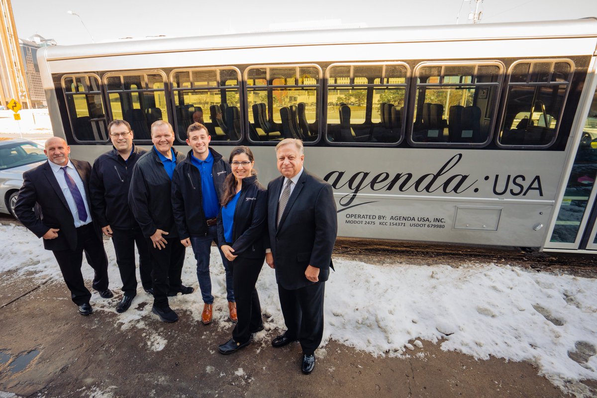 Our Agenda: USA Mini Coach would look very nice at your wedding.  The votes are in... we will know the results in Feb.
#Weddings #KCWeddings #KCWeddingPlanner #KCWedding Venue #SuccessfullyDriven