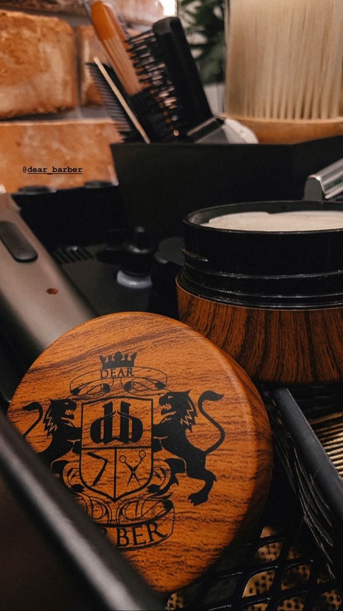 Great shots of our products by @_evel21_ 😎⁠
⁠
Which Dear Barber hair product are you loving right now?⁠
⁠
⁠
#dearbarber #menstyling #mengrooming #malestyling #malegrooming #menstyle #haircare #beard #linkinbio
