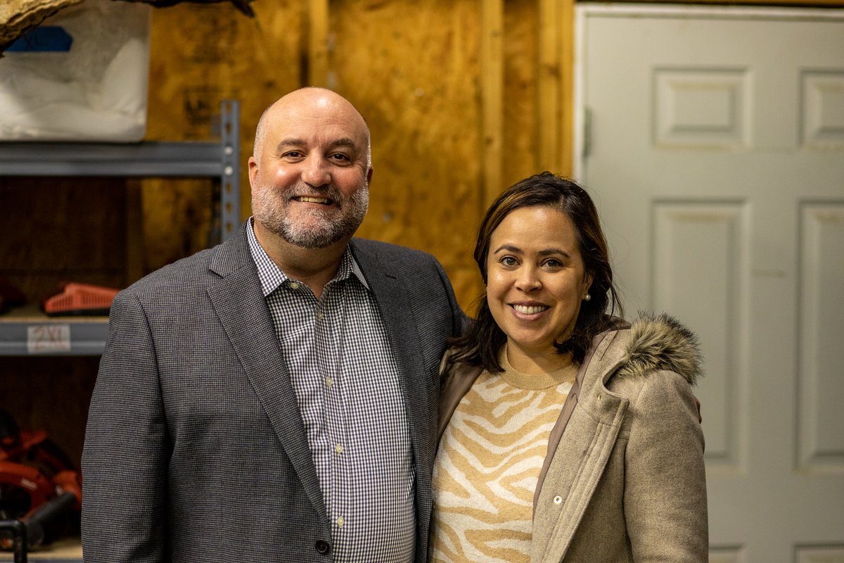 projectHOMES's tweet image. We had the pleasure of working with @Atlantic_Union this week! They came on-site to build modules for wheelchair ramps with our permanent volunteer team. #ImproveLives #rva 🏡
