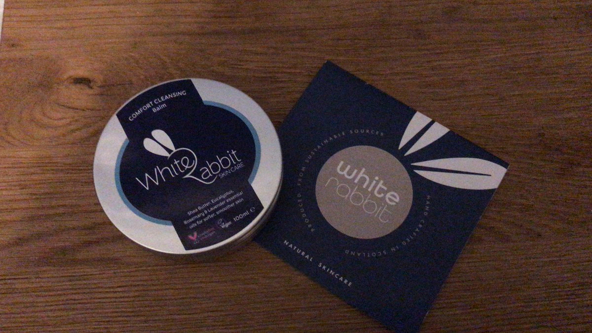 Picked this up today <a href="/RefilleryThe/">The Refillery®</a>. Super excited to start using it - slowly  making all my beauty/cleansing products vegan! @whiterabbitsc and it's local 🏴󠁧󠁢󠁳󠁣󠁴󠁿