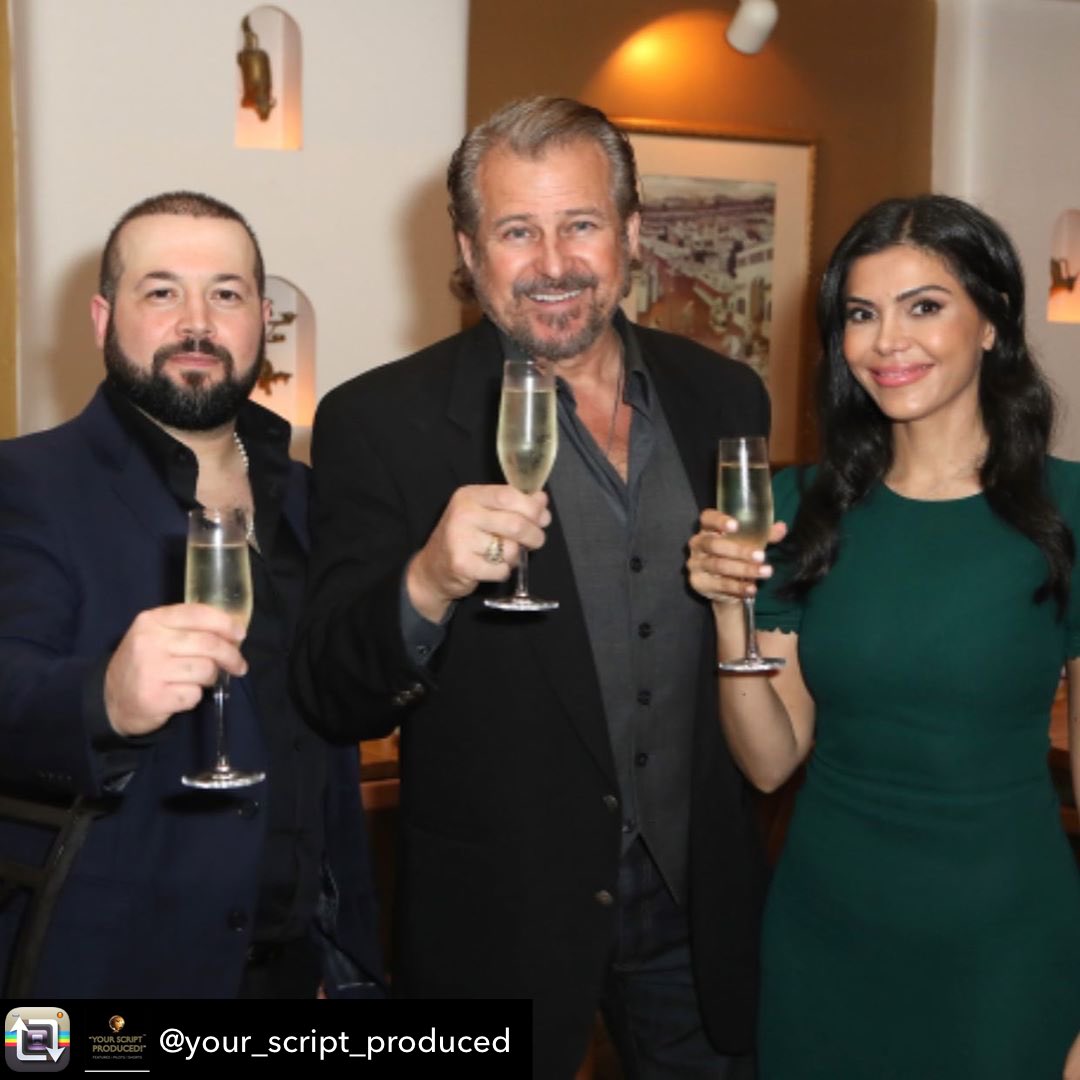 TABELL1648's tweet photo. Congrats to all the winners of #YourScriptProduced! And a special congrats to our #FeatureFilmScript winner Ted Campbell who won $10,000 and his #script #BlueMotel! Cheers! https://t.co/gLj8alHg60