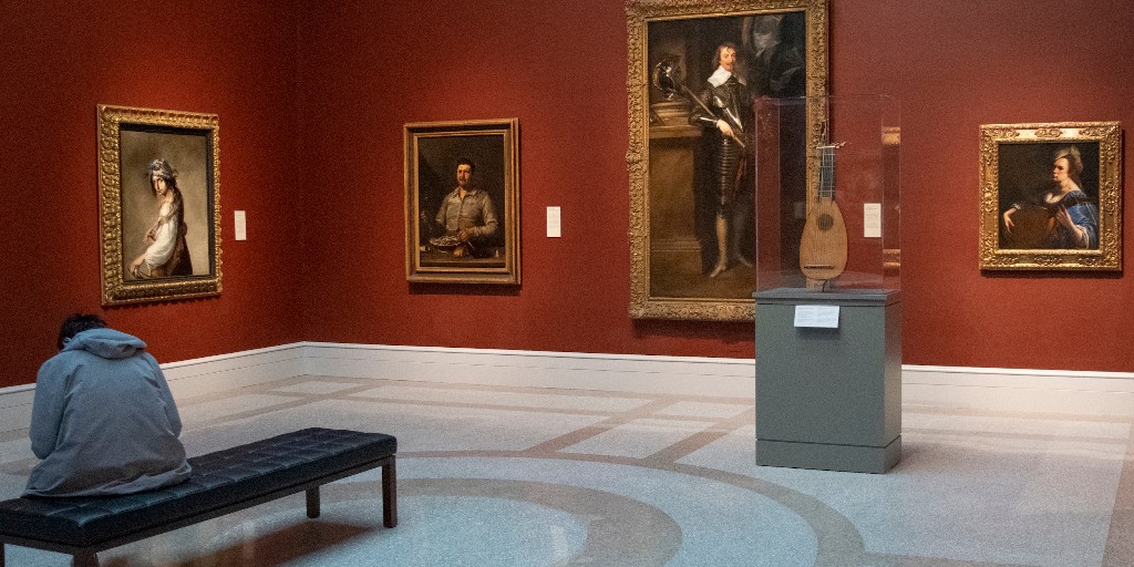 TheWadsworth's tweet photo. And now there are ✌️️️️. The new addition of a late 17th century Italian lute, partly made by Bartolomeo Eberspacher, is the perfect compliment to Artemisia Gentileschi's "Self-Portrait as a Lute Player" (c. 1615–18). #thewadsworth #galleryupdates #lutes #baroquegallery https://t.co/8fLf37JnZJ