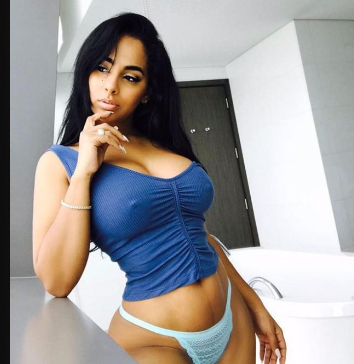 handan1702's tweet photo. #kapaklı escort
Arayın görüşelim.
05453499882 melezim https://t.co/VbBxkTfZlN