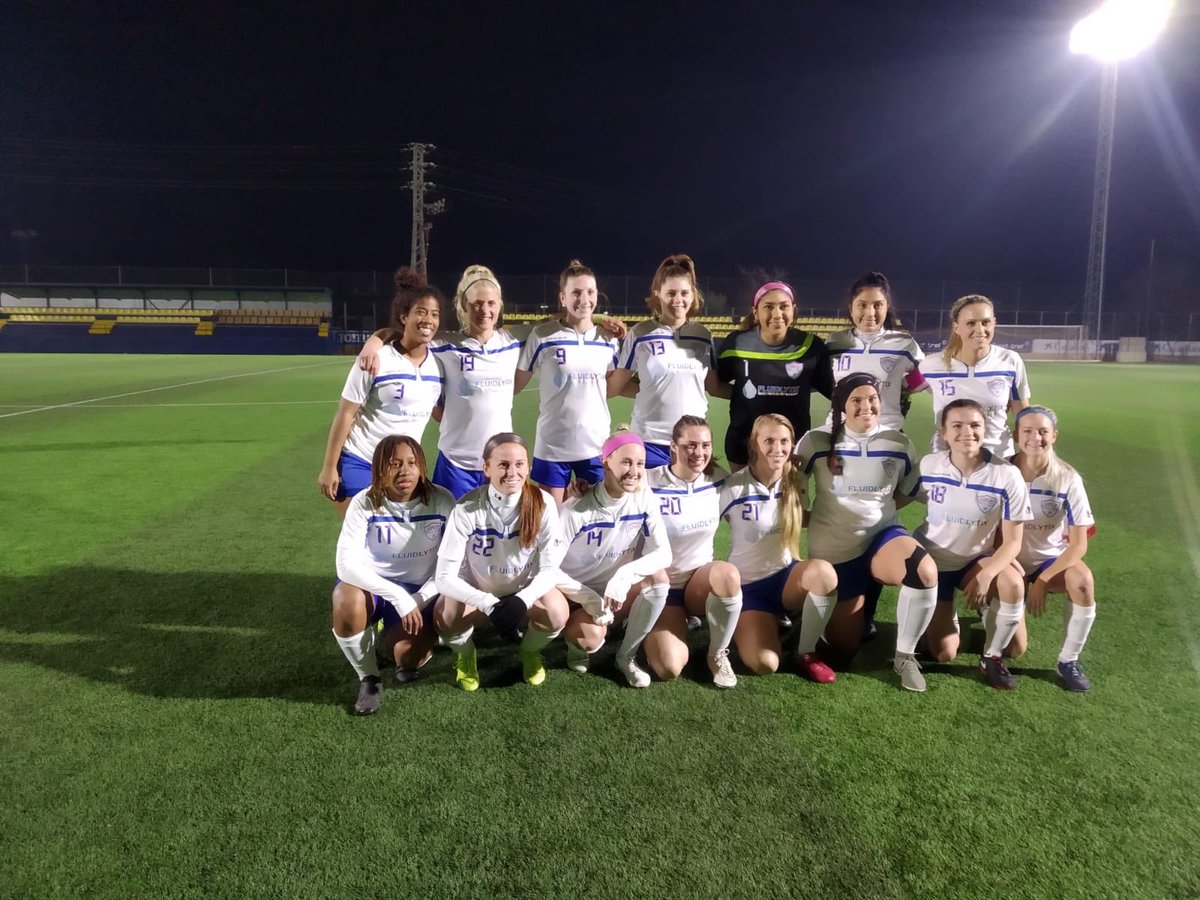 globalsportalen's tweet photo. ⚽️ 🇺🇸 Day 7️⃣ #TexasSpurs FC Tour
The big challenge for our girls from @texasspursfc. A sensational experience to learn, grow and draw many positive conclusions despite losing. The least important was the result: 3-0 for @CVFFemenino. They all won and enjoyed it.
#GSTours https://t.co/x3g3IBpt4i