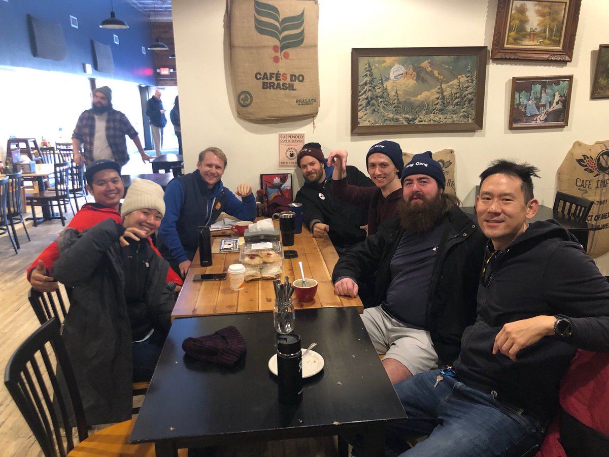 morgankline_'s tweet image. The #YangGang in full force here in Orange City, IA for #YangWeek. The people of Iowa have been incredibly hospitable and welcoming! Let’s make history Iowa! #IowaForYang