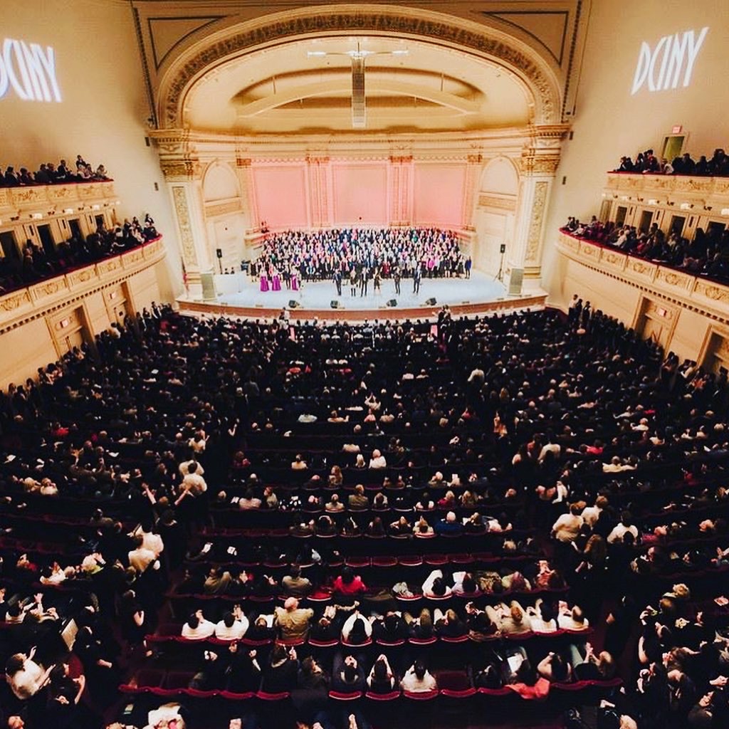 connectchoir's tweet photo. Special memory for us as Connect Choir members flew to NYC To perform on stage at Carnegie Hall, directed by Deke Sharon #dciny #dekesharon #carnegiehallnewyorkcity #carnegiehall #acapella https://t.co/D9u44D15yF