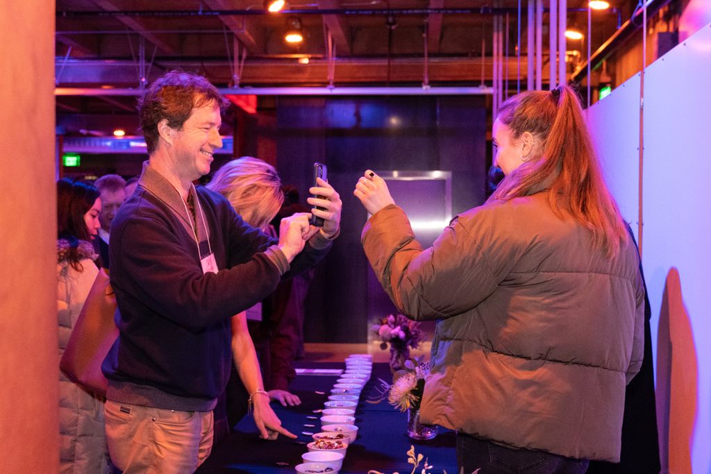 HarvardAlumni's tweet photo. We had an amazing time celebrating our Harvard community in Seattle on Monday!  Thanks again to everyone who came out to the event. #HarvardNetwork https://t.co/Bw7imH9u2s