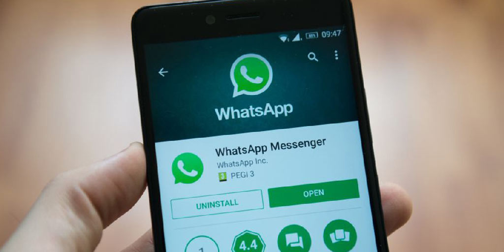 Выйти из ватсап на компьютере. Смартфон whatsapp. Whatsapp мессенджер. Вотсаап hsm. Откройте новый whatsapp.