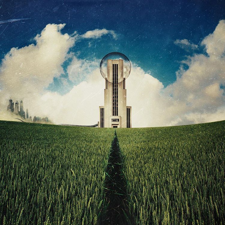 territoriAPunt's tweet photo. Descobrim el treball artístic que hi ha darrere de #laPortada del disc 'Company Undone', de @weusedtopray. Una banda amb un univers experimental molt marcat que trasllada també a la imatge del disc, com ens expliquen el vocalista Joecar Hanna i Luis Beltrán, autor de la imatge. https://t.co/scCP2yyBoC