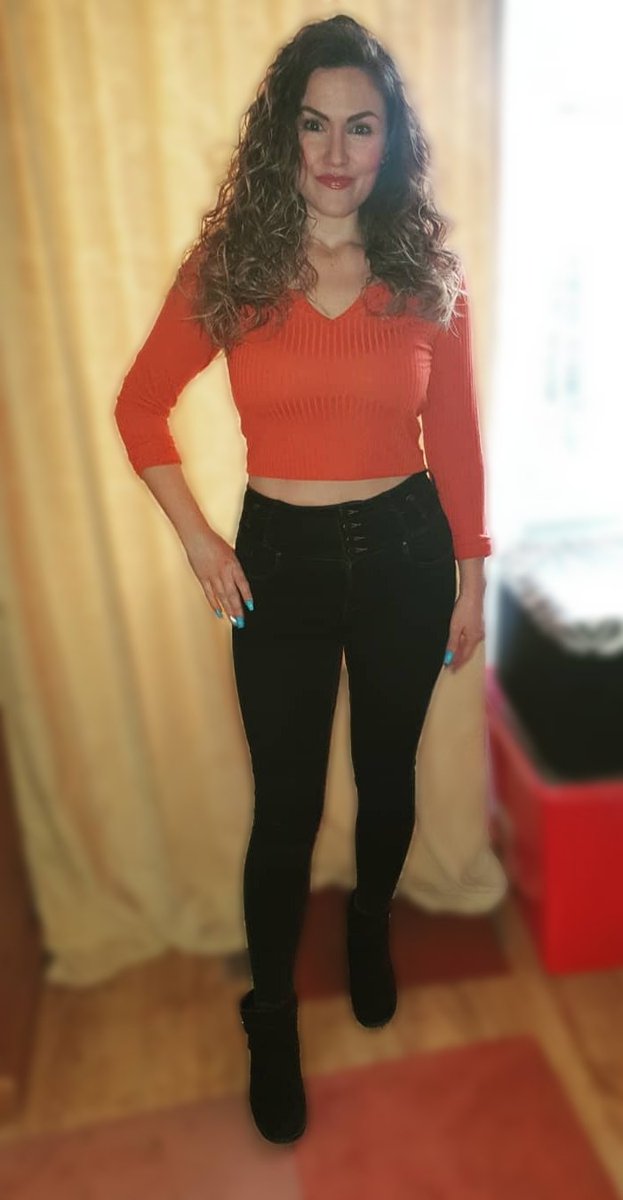 Qdeck8's tweet photo. A slightly older Chav this time, still pretty hot though.
#British #chavGirl #sexy #chavette #hotchav #realUkgirl #fantasyfuck #instaChavGirl #BritishChav https://t.co/hzNWAqarnK