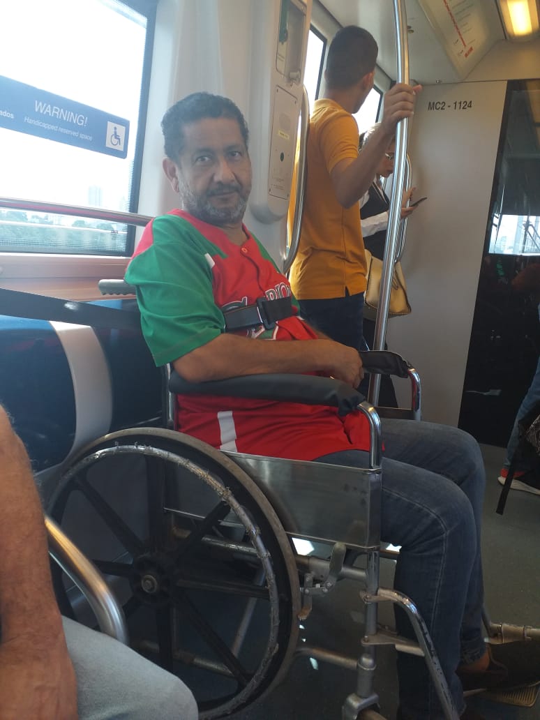 robertocubilla's tweet photo. Gracias al Metro creado por @rmartinelli me trasladé fácilmente por la ciudad de Panamá en mi silla de ruedas. @metropanama @elmetrodepanama https://t.co/p1ysUEXzHR