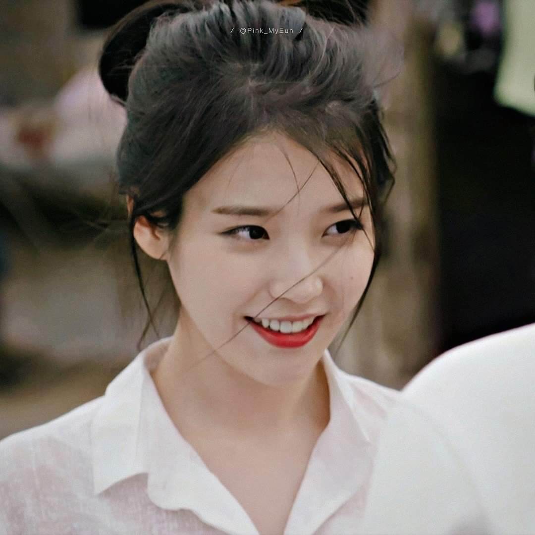 9/366i got exam today! i reviewed while listening to ur songs that helps me a lot! thank you and loveyouu @_IUofficial  @lily199iu
