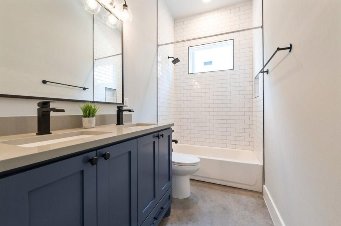 WRBartonHarris's tweet photo. 🚨Open House Alert 🚨

4814 Harmon Ave, Austin, TX. 2 Bed, 1 Bath, Under $420k.

Open House this Saturday, January 11th, from 1pm-4pm. See you there!

More Info:

https://t.co/8275BDAYXr https://t.co/oWIujGH6MV