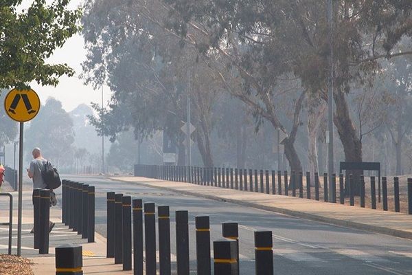 With Australia's bushfire crisis having killed at least 20 people and led to emergency declarations in two states, haze from the fires and resulting poor air quality is impacting events, sport fixtures and those wanting to exercise and be active. buff.ly/2FzrwQd