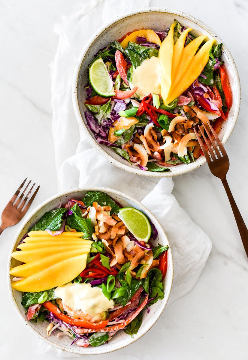 You’ll love this recipe! Our fresh and colourful Summer Slaw with Mango Mayonnaise is perfect to enjoy this time of year: bit.ly/2sRg0wW

#freshfood #eattherainbow #mangoseason