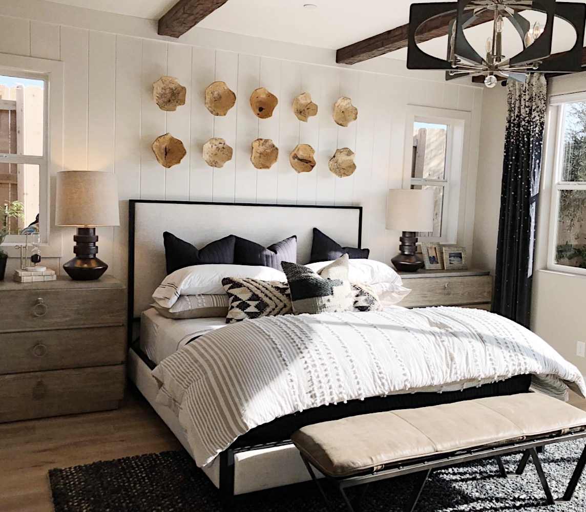 StyledByPDI's tweet photo. "Every moment is a fresh beginning"- T.S Eliot 
Start 2020 with fresh inspiration. Check out our latest install: "Waterstone at Folsom Ranch" by TRI Pointe Homes!

#PDI #PacifcDimensions #ThisIsHome #Designers #Folsom #California #Homes #InteriorDesigners #TRIPointeHomes https://t.co/Zjonan2S47