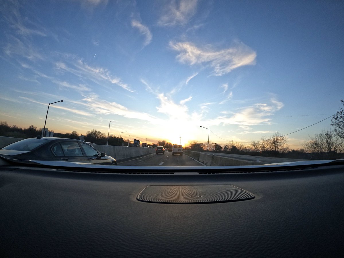 The #GoProHERO8 captures the true beauty of the drive home after a long day of teaching in school. Could use the #GoProMillionDollarChallenge to help with this #teacherlife Help me out here @GoPro 🤩🌞⛅️