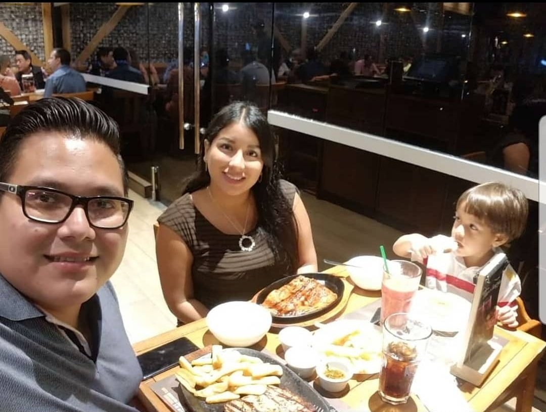 Maydelene_5's tweet photo. La bendición que Dios me dio, mi familia 😍 https://t.co/Wx0d0gnVBT