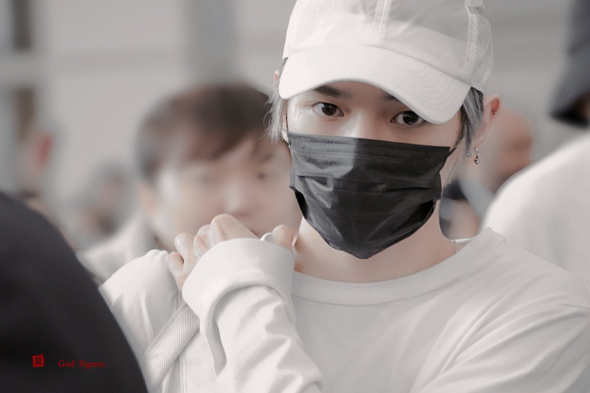 GodSignet_TY's tweet photo. [HQ] 191110 
 
#태용 #TAEYONG https://t.co/KLUYfzLK9Z