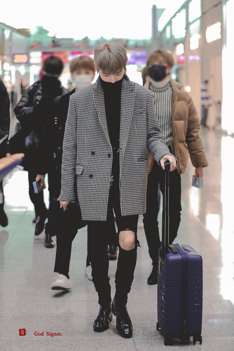 GodSignet_TY's tweet photo. [HQ] 191126
 
#태용 #TAEYONG https://t.co/FLTq3oYvBA