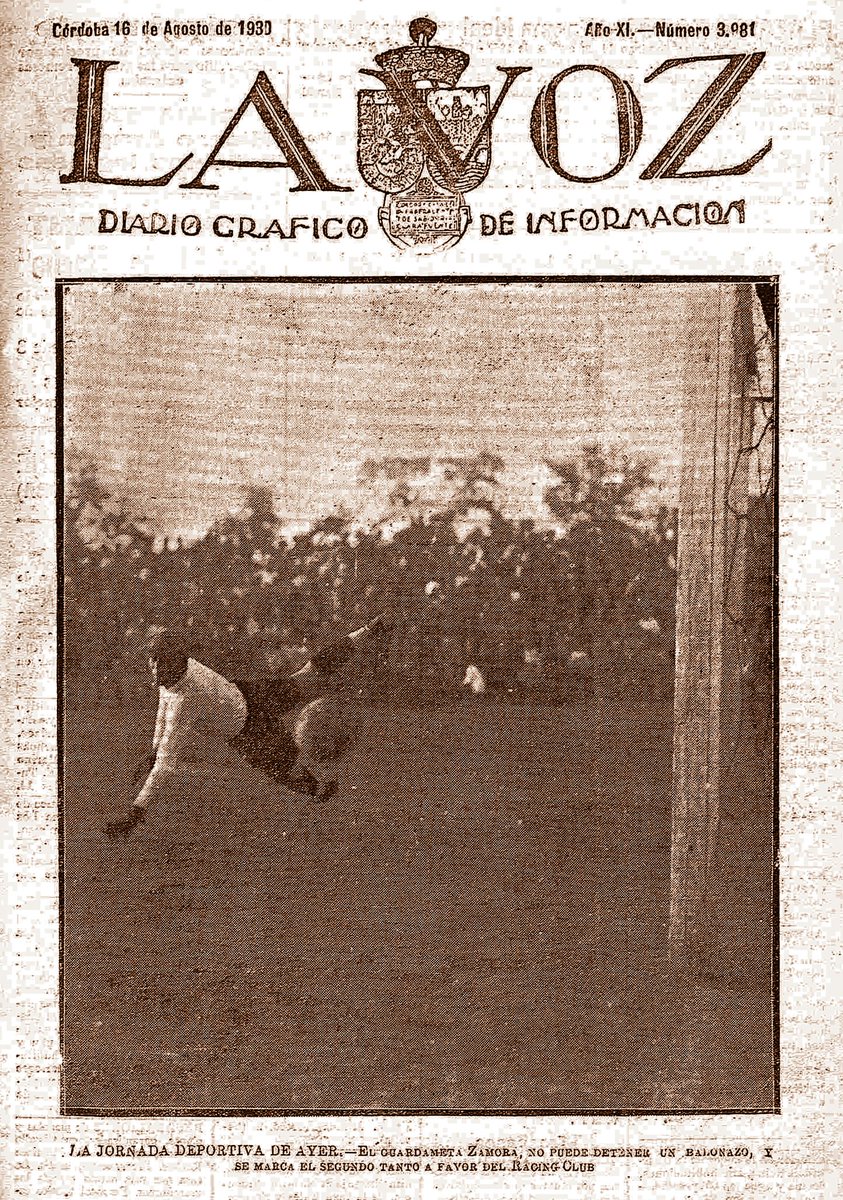 90 años de la visita del RCDE a Córdoba, para jugar un amistoso contra el Córdoba Racing Club.
Fotos "La Voz" 16/8/1930 incluidas en el libro "El fútbol en la provincia de Córdoba desde sus orígenes hasta 1954"
#RCDE
#EspanyoldeBarcelona 
#CordobaCF