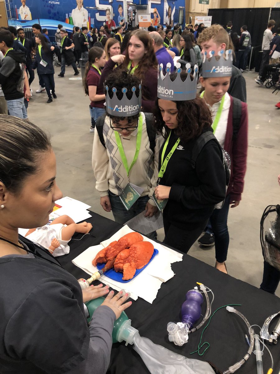 discovery_STEM's tweet photo. Helping our students get College and Career Ready at the JA Inspire field trip! #explorerready #sdocgoodtogreat #collegeandcareerready https://t.co/cLQHcHTeBv