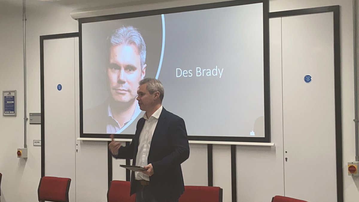 LegalhackersPR1's tweet photo. @thomsonreuters Des Brady delivering his Legal Technology Insights talk. #LegalHack https://t.co/lUCA11r4FD