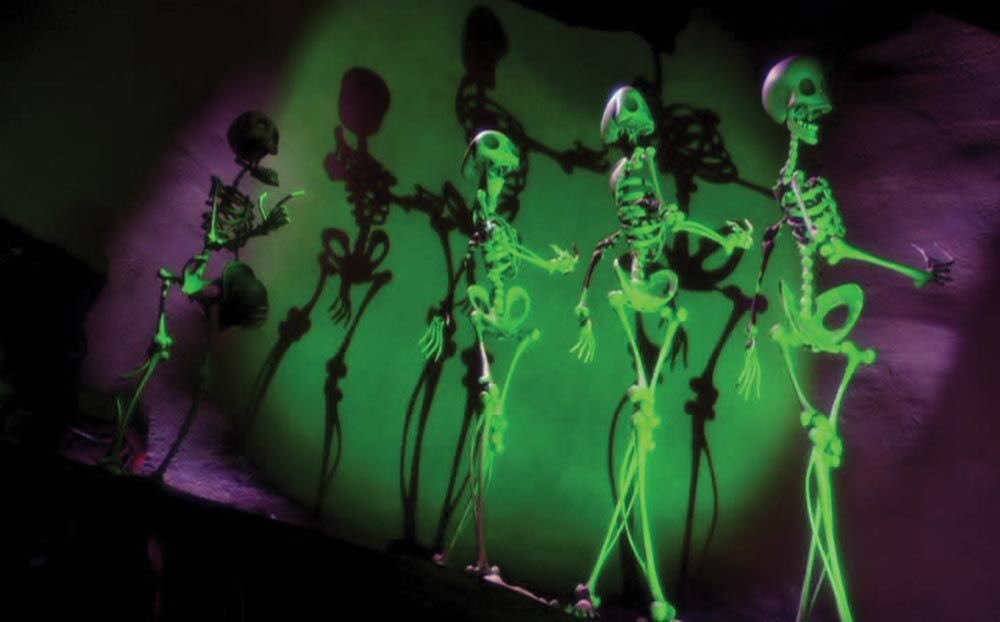 _Abhorrence's tweet photo. 𖤐Corpse Bride // (2005) https://t.co/gQScUJxiUP