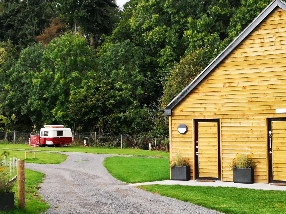 Glanusk Caravan Park tweet media