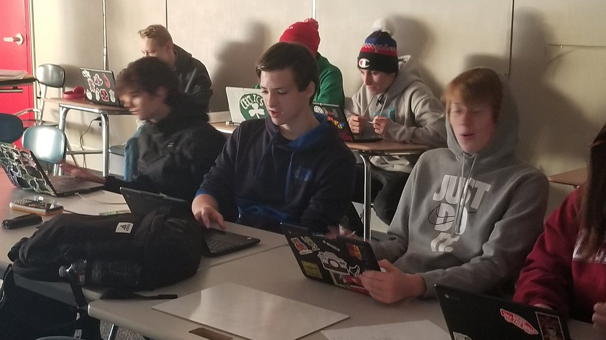 MBelisle's tweet photo. Algebra AB practicing inequalities with some competitive games of Quizlet Live. #hdhspride https://t.co/aCVcSH7byb