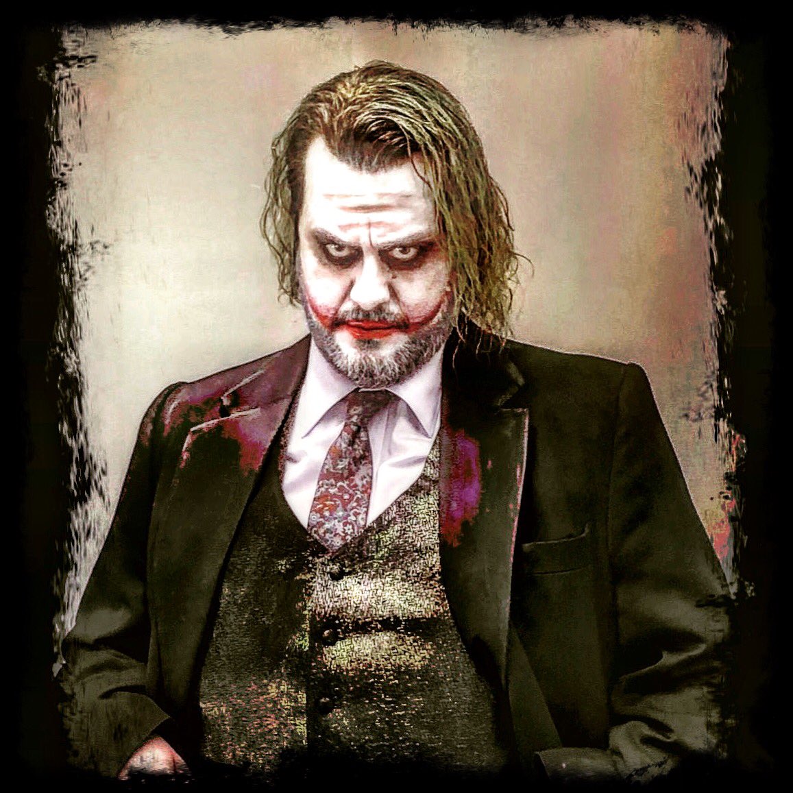 arisargiris's tweet photo. The final countdown to the premiere has started...
30.1.2020 at @Gaertnertheater
#ArisArgirisBaritone @arisargiris #ArisArgiris #rigoletto #joker #gptrigoletto #baritone #verdi #giuseppeverdi https://t.co/0lzg4FcGIw