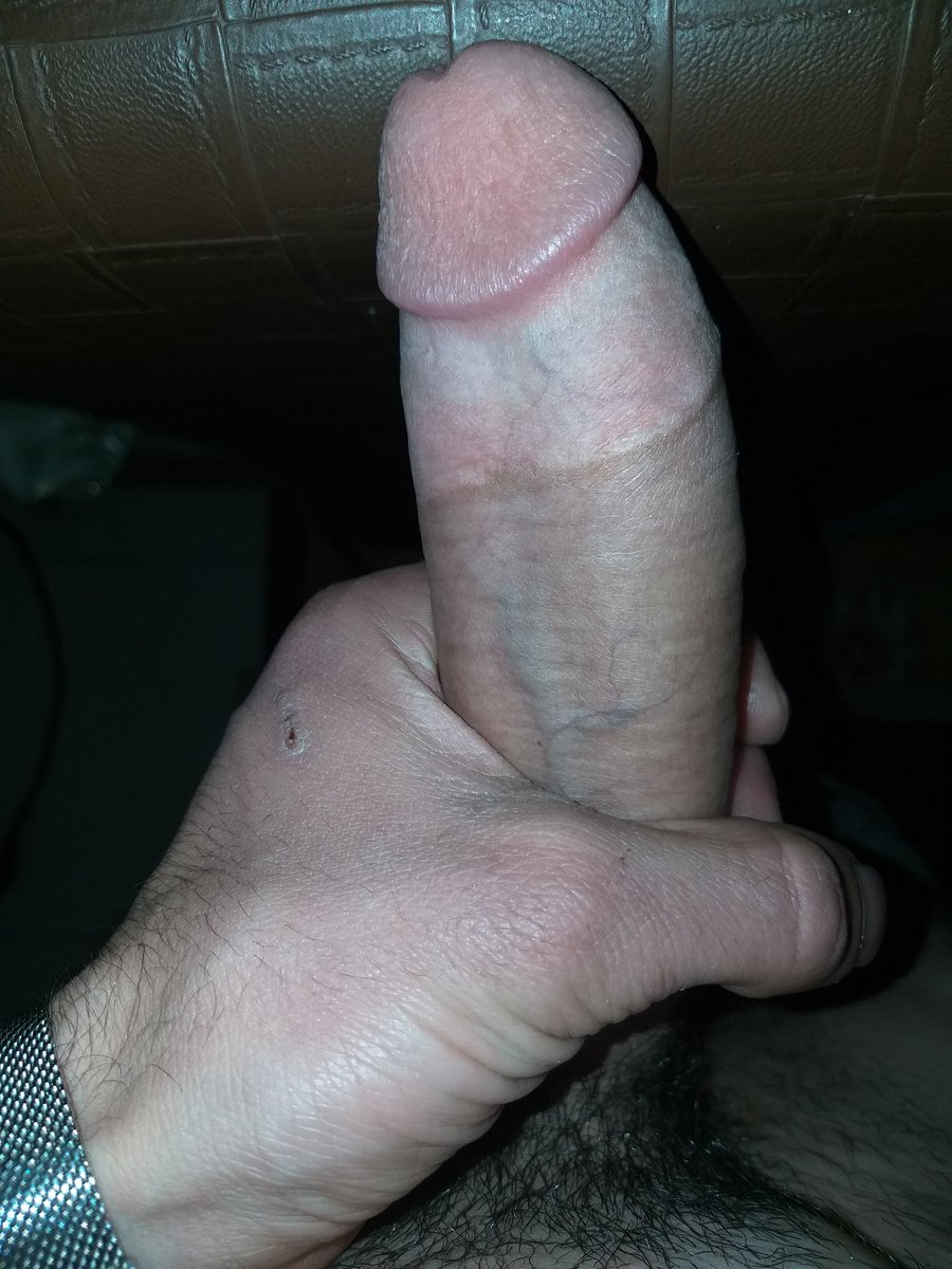 hallinda1's tweet photo. uzun ve kalın yarak isteyen yaş sınırı yokolgun dul genç sike bilicem kadınlar dm ye gelsin 😍😍 https://t.co/i7HMVhA3U0