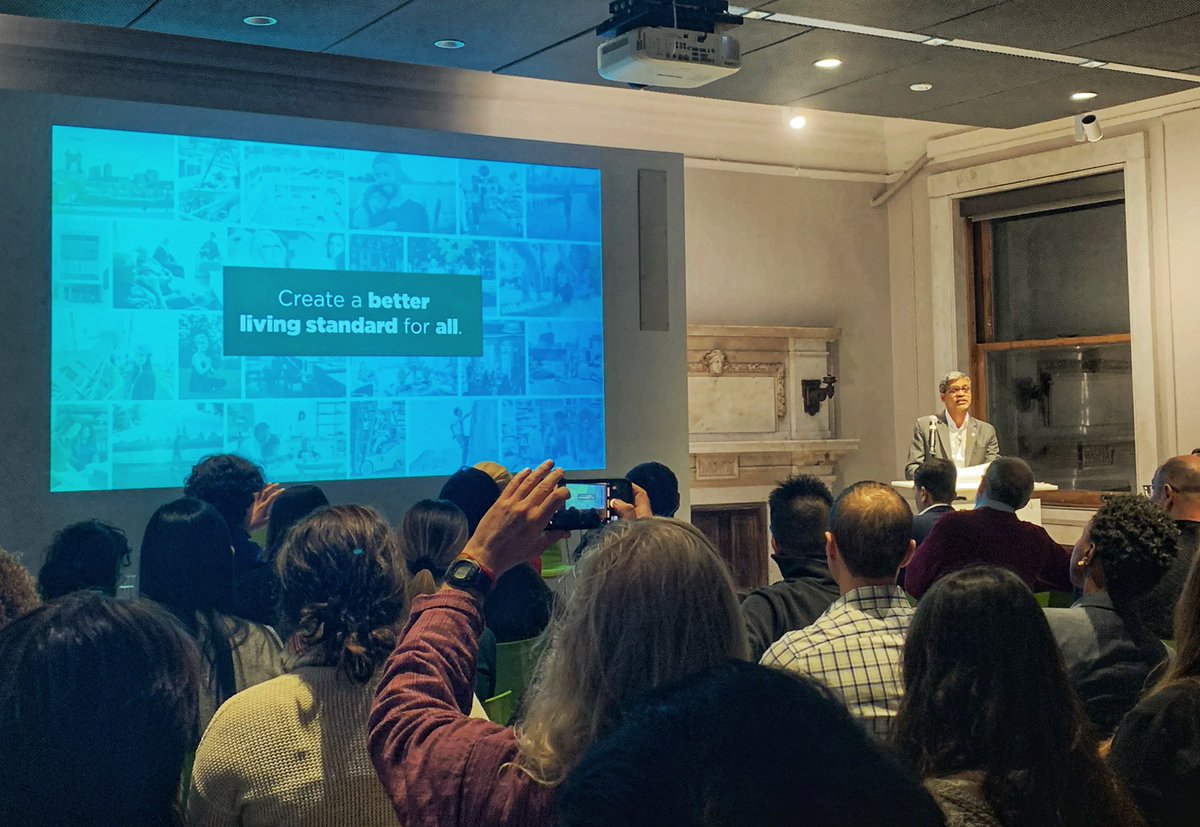 Last night in NYC, we kicked off this year's global town hall series! I truly believe that LEED has the power to not only change lives, but lengthen and save them. In 2020, I can't wait to talk with folks worldwide about ways we can take action to build a better future, together.