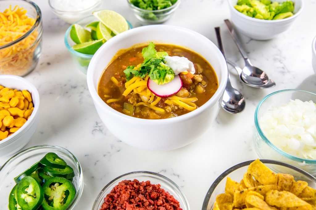 letsmingleblog's tweet photo. I'm sharing tips for how to set up a #DIY #chili bar (which would be perfect for the upcoming #SuperBowl), plus a #delicious #recipe for my favorite #turkey chili too! #gameday #superbowlfood 
 
https://t.co/ulDlv97qBW https://t.co/kue8vxgNdD
