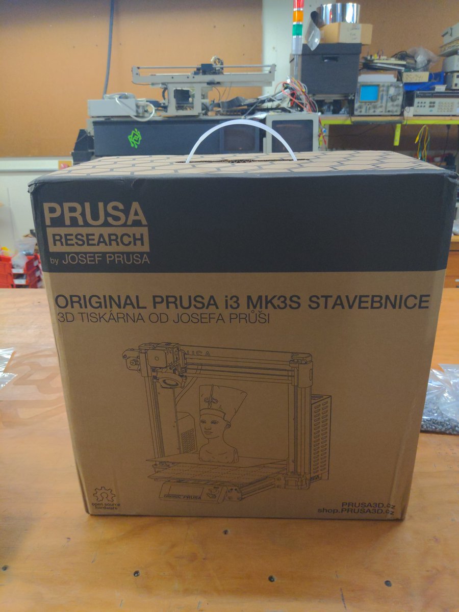 sbhackerspace's tweet photo. Our second @Prusa3D i3 mk3s has arrived and will be assembled this weekend. https://t.co/giBNsmNvVb
