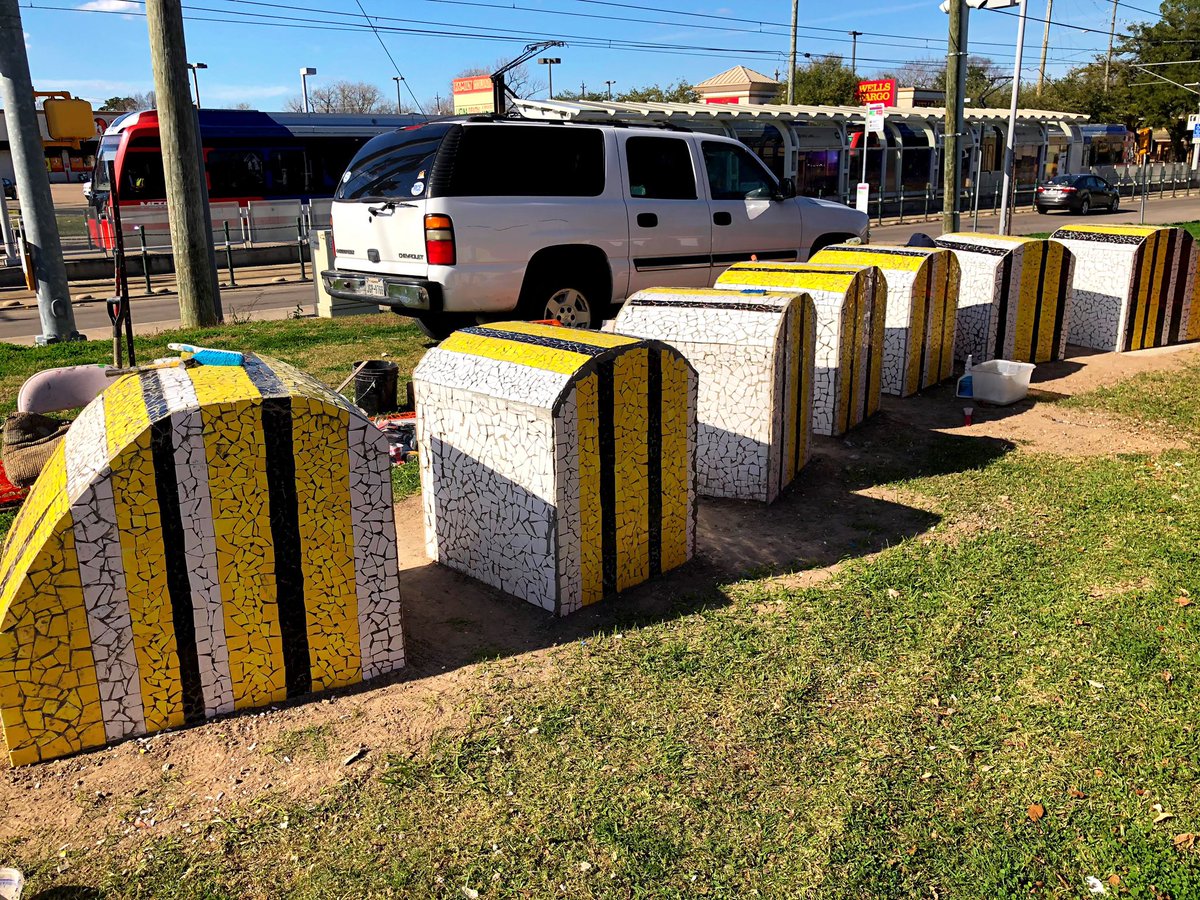 HouWilderness's tweet photo. The @GNMDistrict is creating a pollinator garden as part of a new park along a new metro line in Near Northside. The garden will provide a place for Monarchs to stop on their migration. We’re excited to see the park completed in 2020! #HoustonWilderness #TexasMFS https://t.co/dryiVYOZ4b