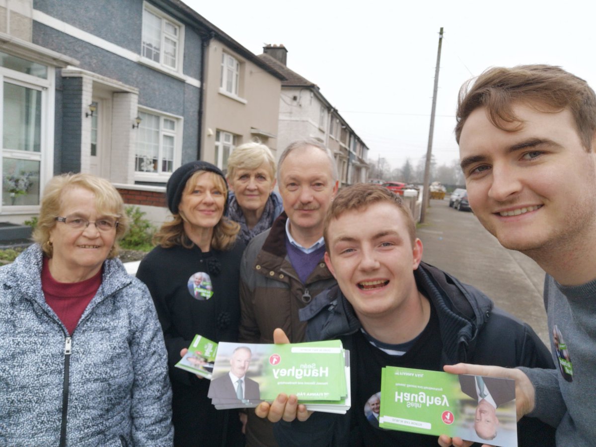 sean_haughey's tweet image. Fine day to be out knocking on doors and great to see so many familiar faces. #GE2020 #AnIrelandForAll