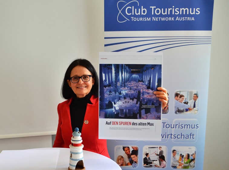 NeureiterPR's tweet photo. @OnlinePodium Cool. Und ich war heute auf diesem Podium #efaktor #schaffenwir #mcvie #Tourism #storytelling https://t.co/MFuyXgAd6n