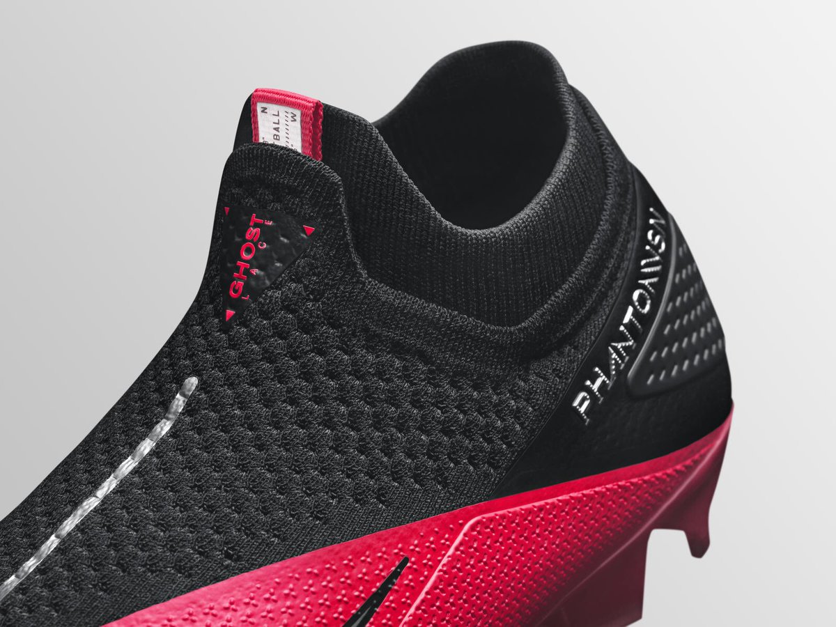 Tiitanes's tweet photo. Hey cracks les dejamos los nuevos PhantomVSN 2
¿Cuantas estrellas le das a su diseño? ⭐️⭐️⭐️⭐️⭐️
#Tiitanes #nikefootball #phantomvsn2 #soccerlife #soccerskills #soccertraining #tekkers #footy https://t.co/sEHadv5lFb