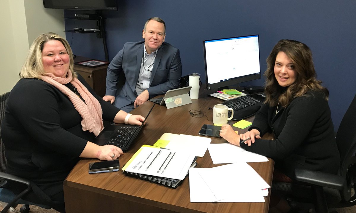 DTMBDirector's tweet photo. Starting each day off right with a quick touch point meeting with my Chief of Staff and Deputy Director. Communication and action are vital components in making a difference for #MiGov and #Michiganders. https://t.co/VbY1HBsJGm
