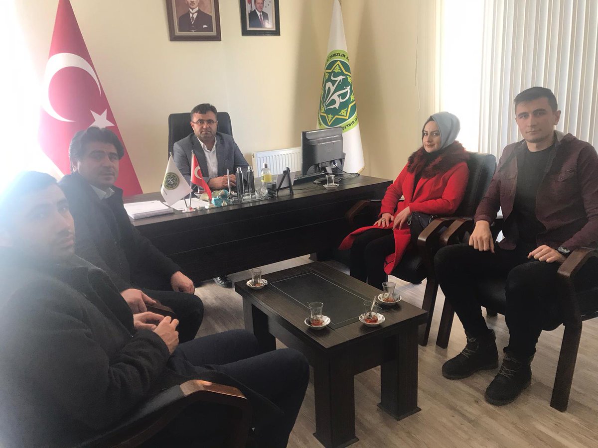 TobbGenc's tweet photo. TOBB Aksaray Genç Girişimciler yönetim kurulu olarak , Aksaray Damızlık Koyun Keçi Yetiştiricileri Birliği Başkanı ve Aksaray Ticaret Borsamızın yönetim kurulu üyesi Mahmut Aktürk başkanımızı ziyaret ettik. Gençlik Çalıştayı ile ilgili fikir alışverişi yaptık.
@RHisarciklioglu https://t.co/ywooAhZfNe