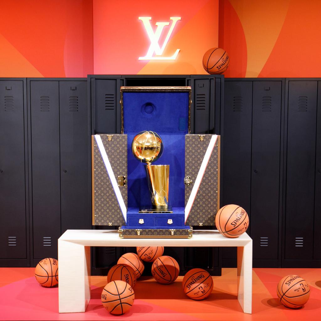 Louis Vuitton on X: Victory travels in Vuitton. For the second year in a  row, the Larry O'Brien Trophy will be awarded to the @NBA Finals winners in  a bespoke #LouisVuitton Travel