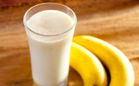 #BuenDia🙌
Hoy arrancamos con un licuado de banana y #leche 🍌🥛👏
#Desayunos #Lácteos #ComerSano #AlimentaciónSaludable