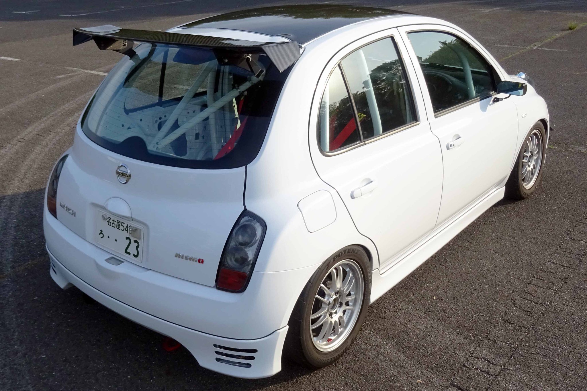 モン吉 マーチ15srターボ マーチ15srターボ Yk12改 のスペック表1 1ボディ シャーシ ベース車両 マーチ15sr A Yk12 ボディサイズ 3735 1670 1480mm 全長 全幅 全高 ホイールベース 2430mm 車両重量 950kg トランスミッション 前進5速hパターン